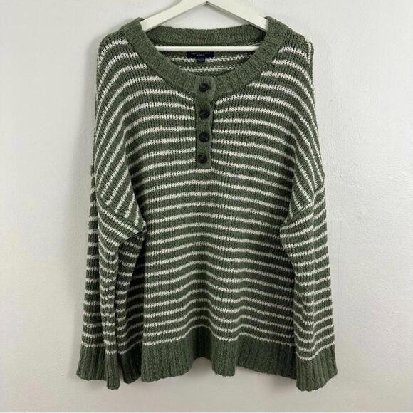2/$25 American Eagle Striped Jegging Fit Henley Sweater Women's Size XL - Picture 1 of 5
